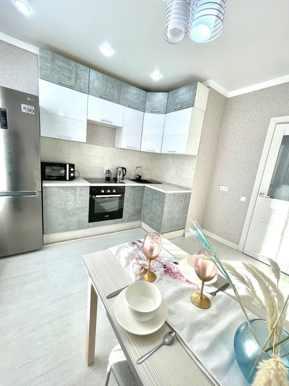 Apartment чиста уютная в центе жк Only Sun&moon